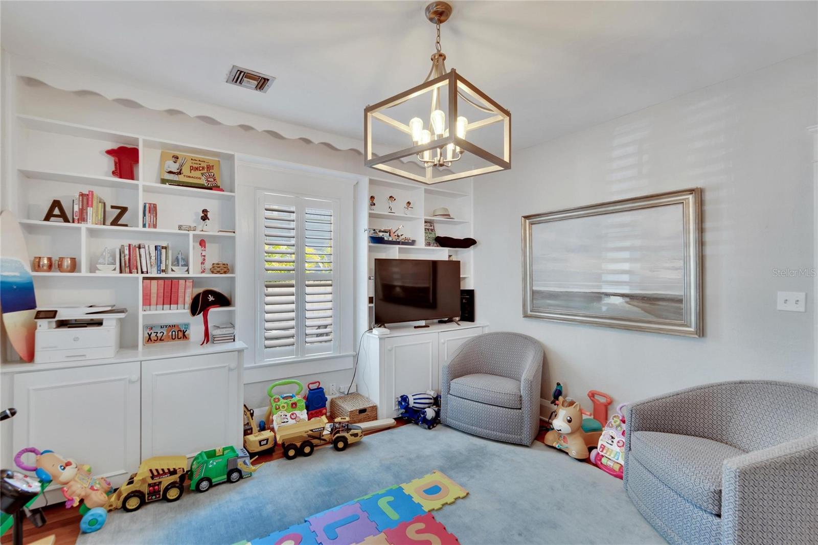 Image 36 of 65 For 3006 Harbor View Avenue