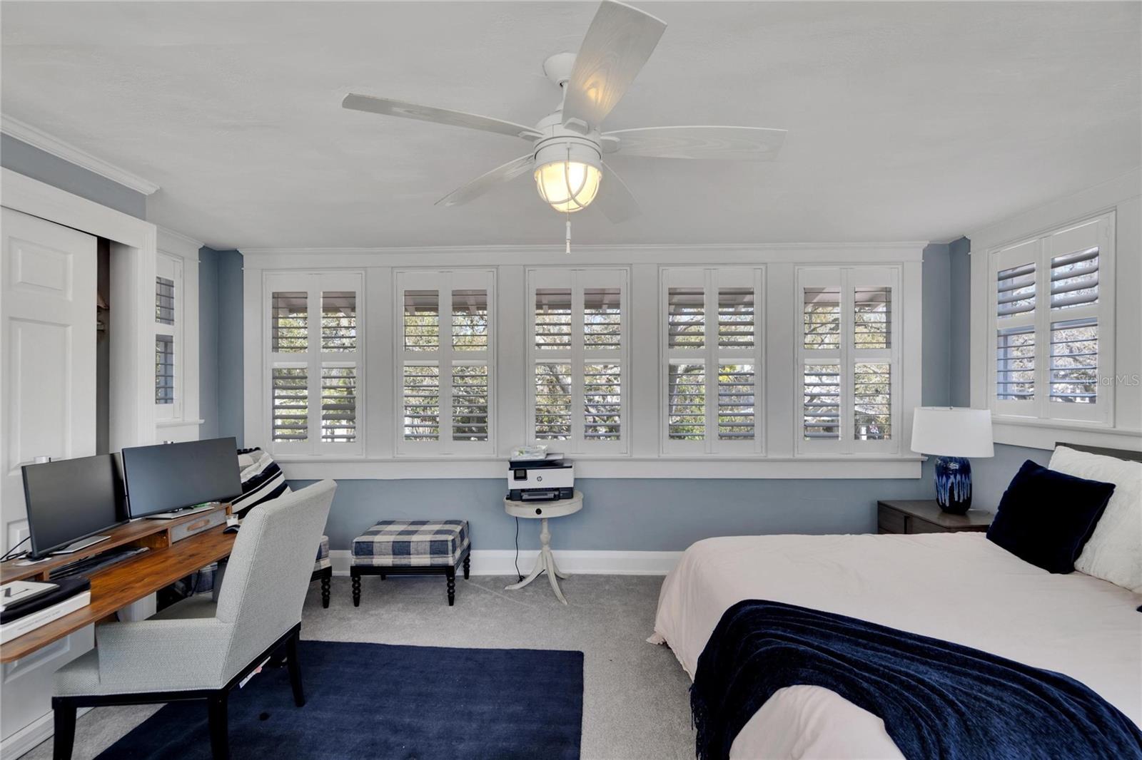 Image 41 of 65 For 3006 Harbor View Avenue