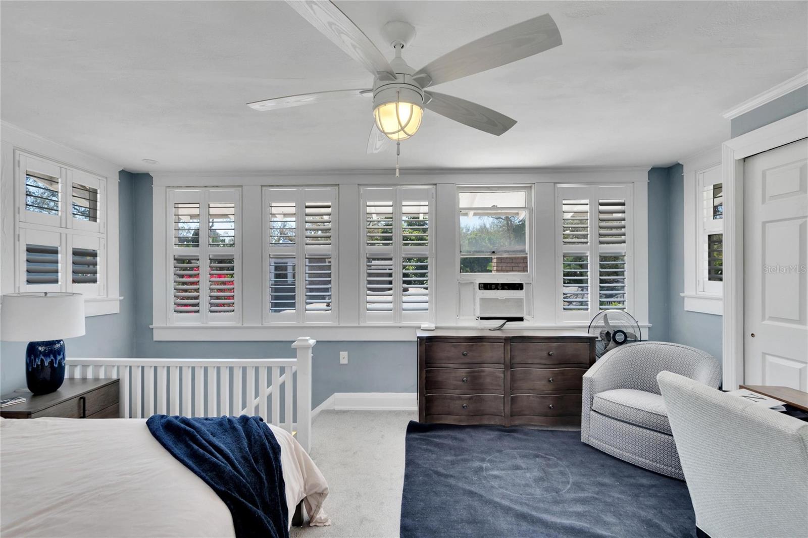 Image 43 of 65 For 3006 Harbor View Avenue