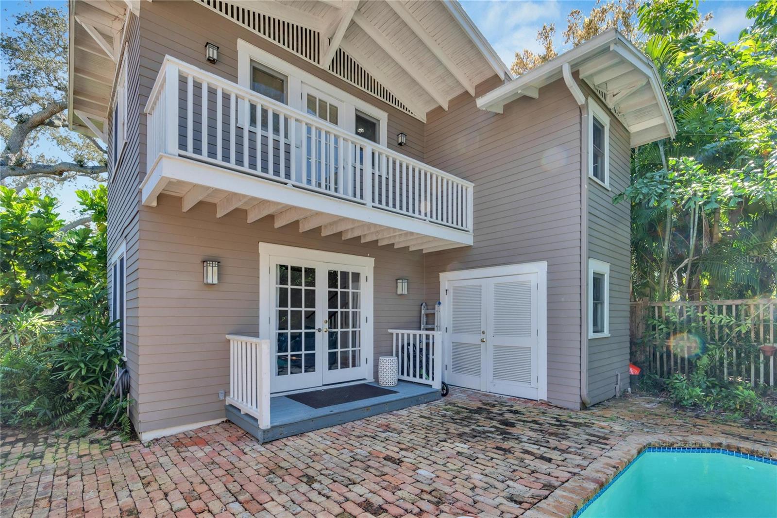 Image 45 of 65 For 3006 Harbor View Avenue