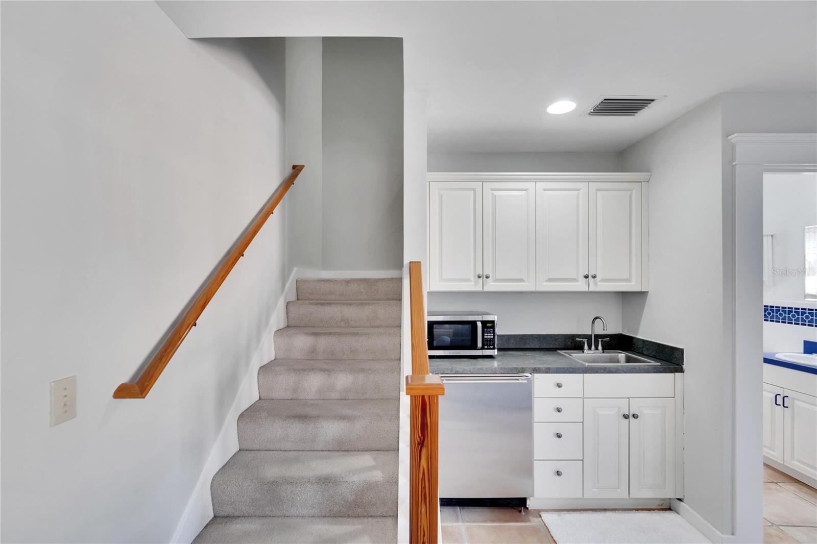 Image 55 of 65 For 3006 Harbor View Avenue