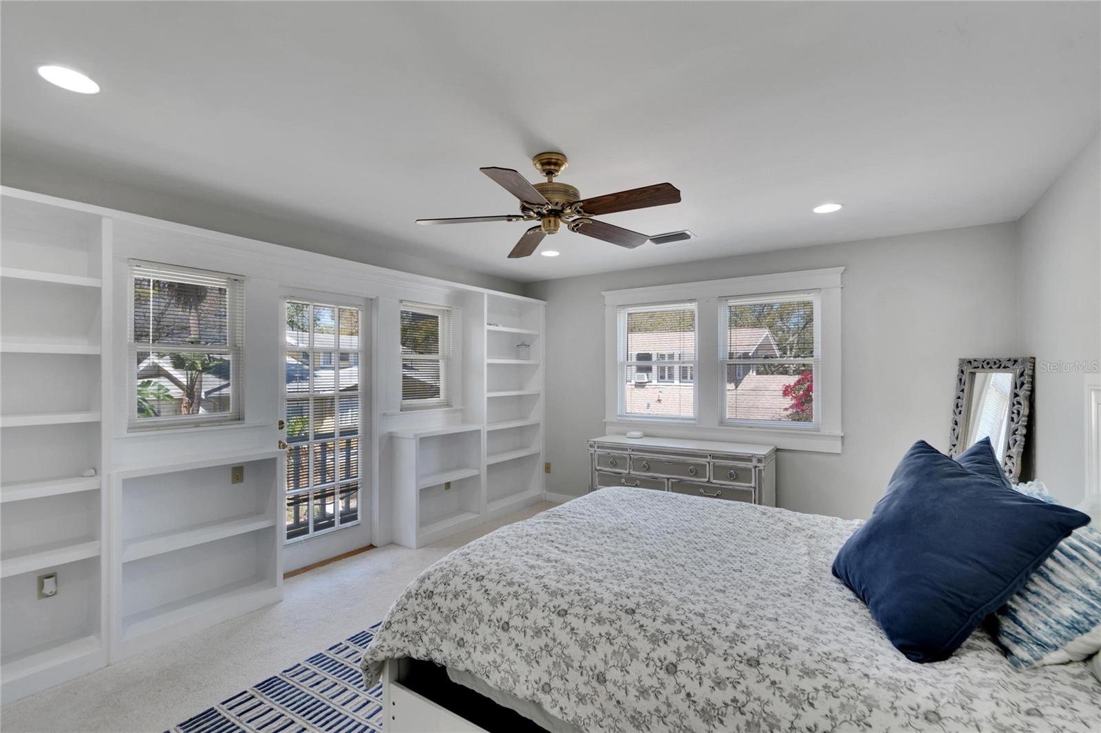 Image 57 of 65 For 3006 Harbor View Avenue