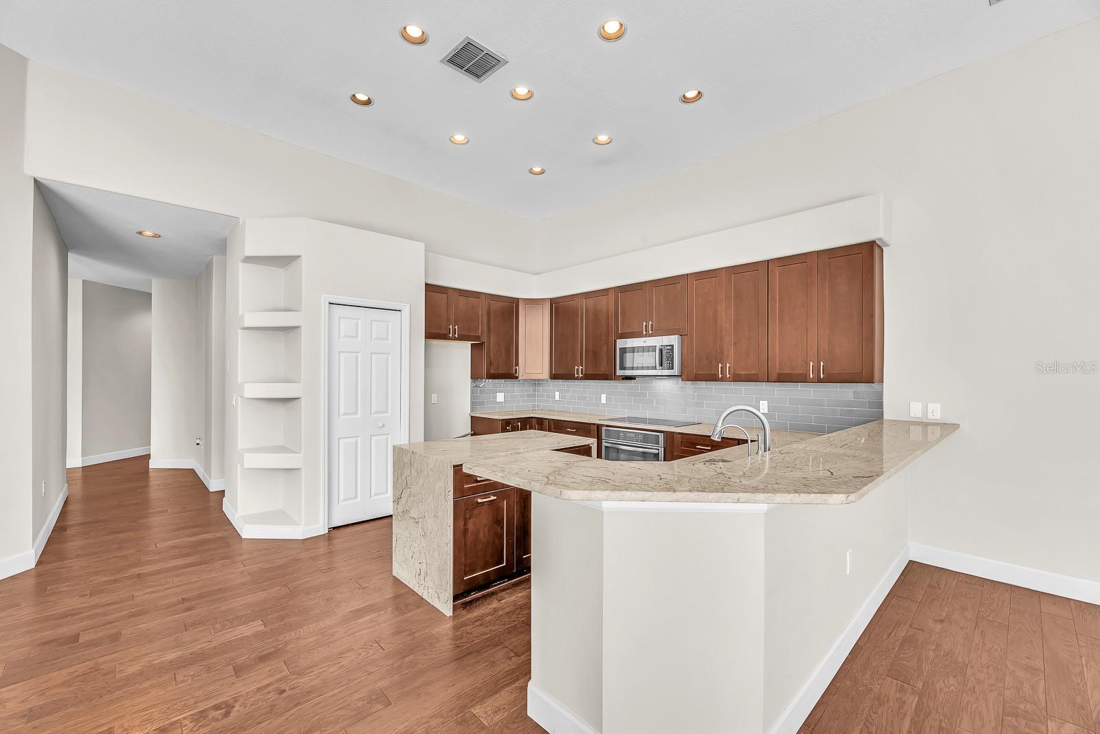 Image 11 of 50 For 3504 Old Course Lane