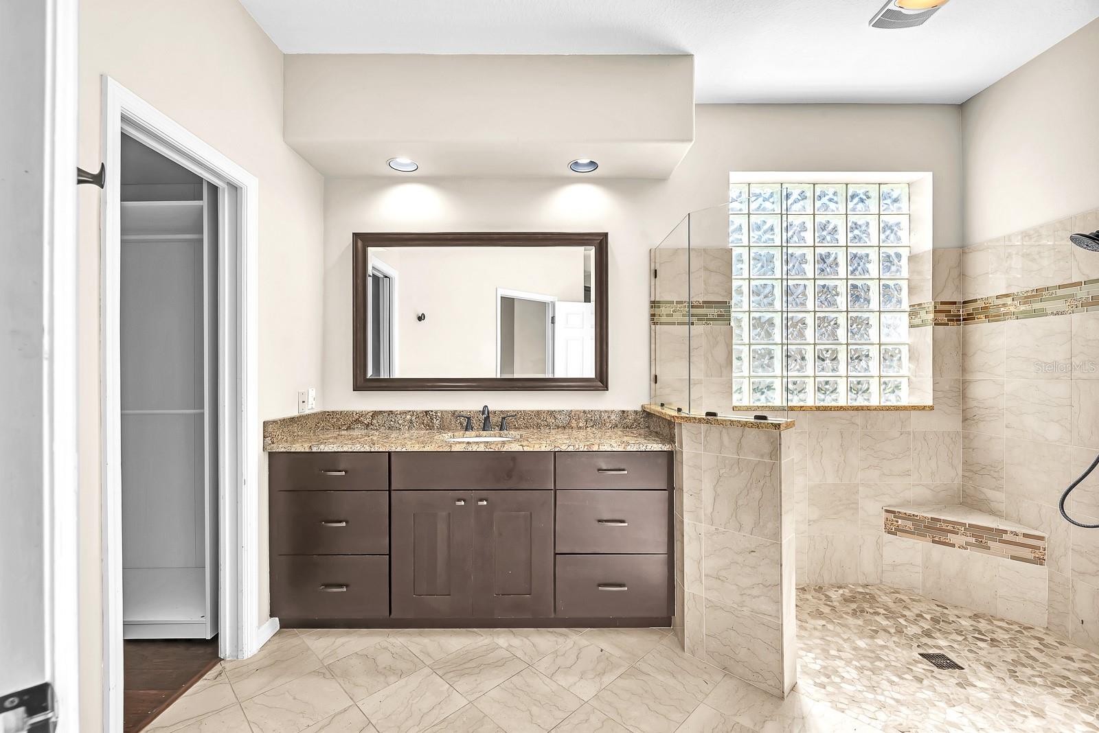 Image 20 of 50 For 3504 Old Course Lane