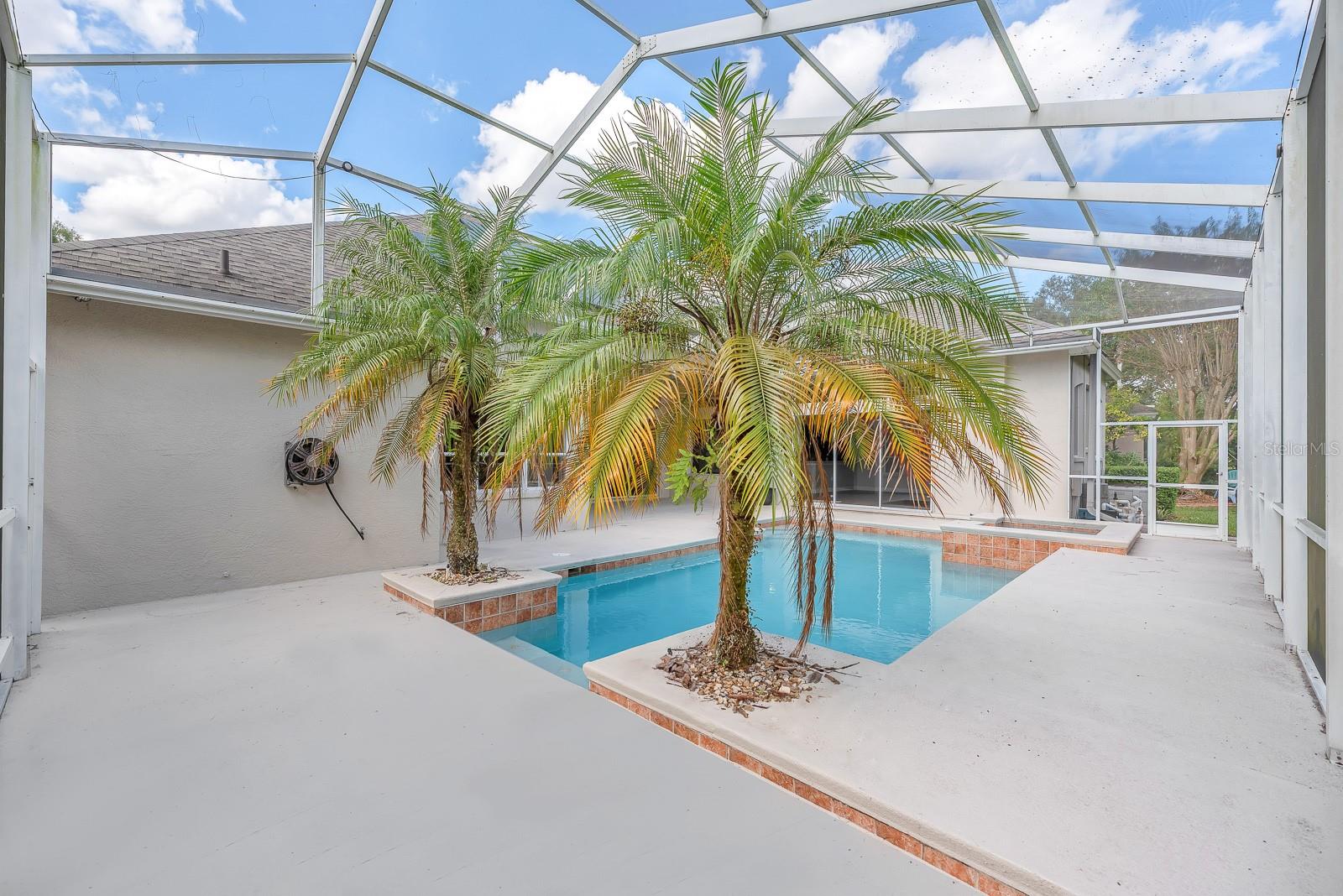 Image 35 of 50 For 3504 Old Course Lane