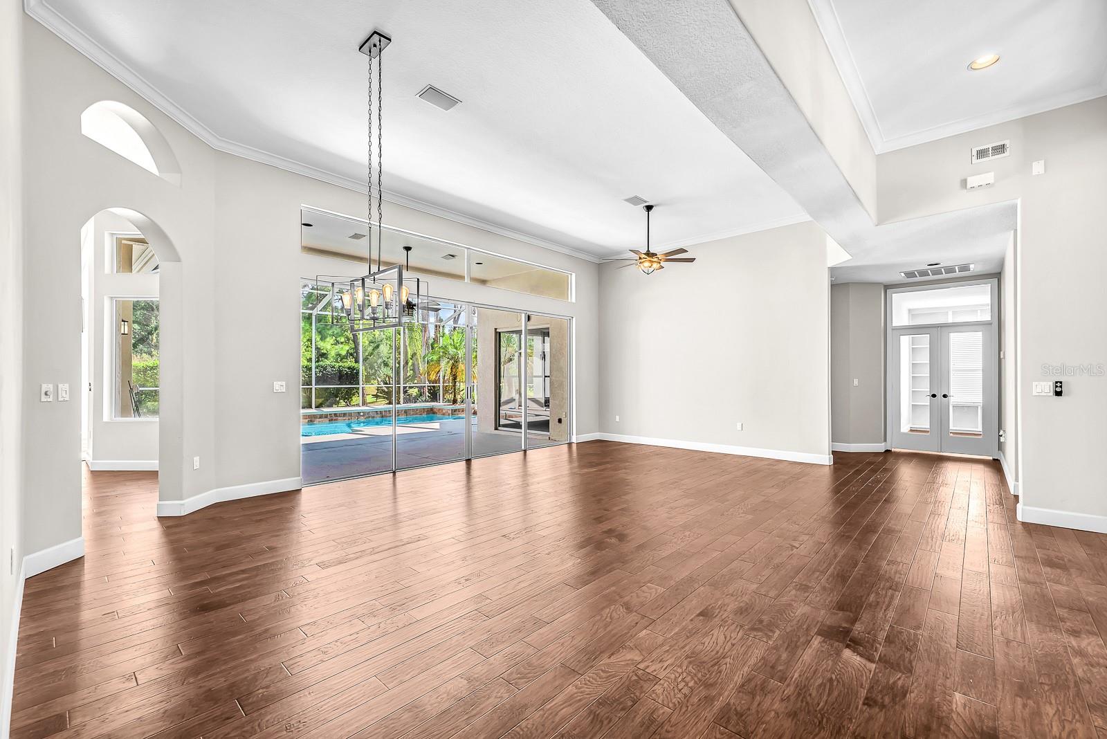 Image 7 of 50 For 3504 Old Course Lane