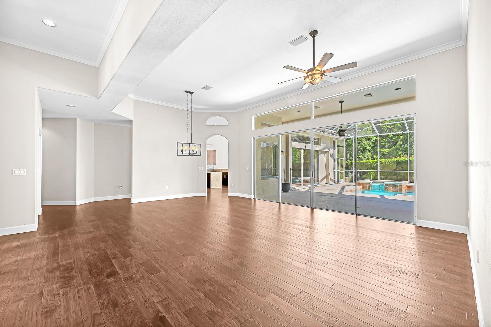 Image 8 of 50 For 3504 Old Course Lane