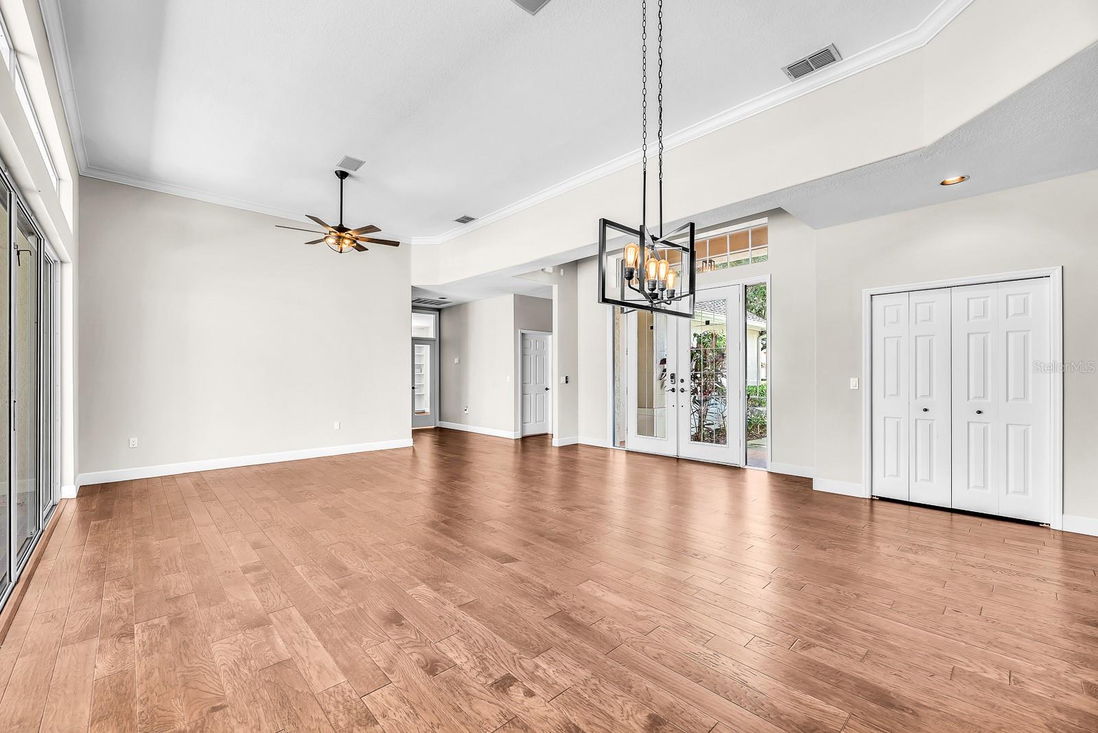 Image 9 of 50 For 3504 Old Course Lane