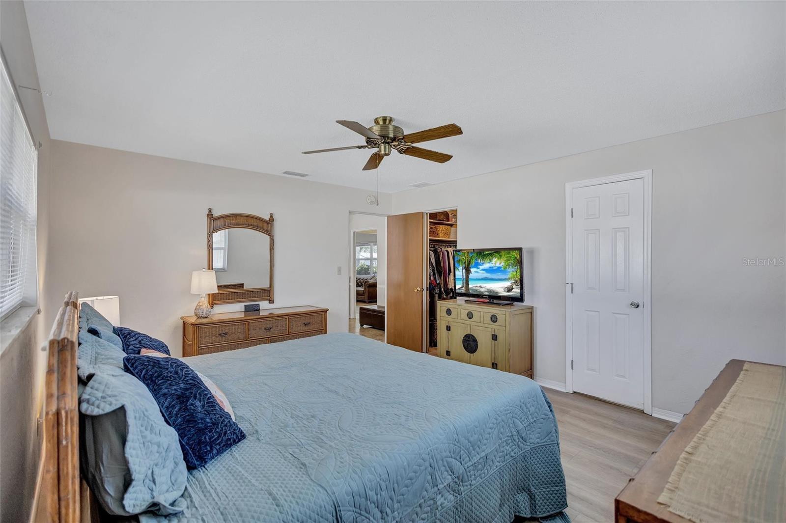 Image 25 of 38 For 6721 13th Avenue N