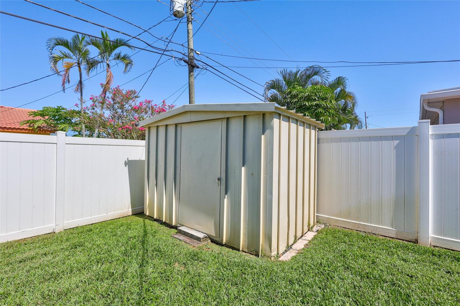 Image 35 of 38 For 6721 13th Avenue N