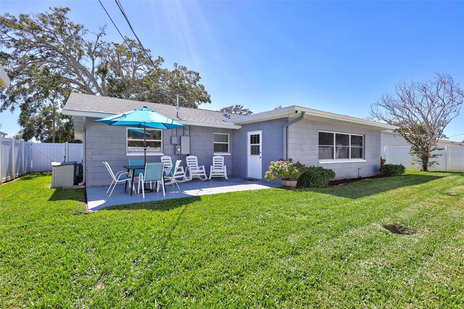 Image 37 of 38 For 6721 13th Avenue N