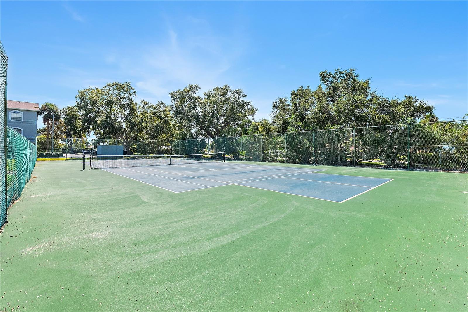 Image 26 of 39 For 719 Pinellas Bayway S 311