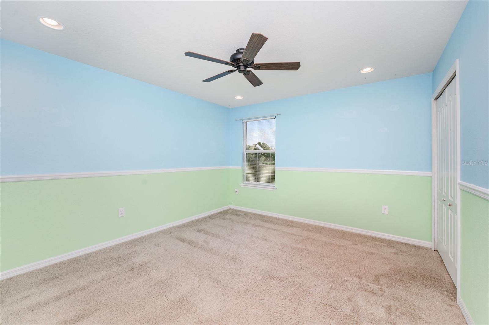 Image 19 of 36 For 112 Whirlaway Drive