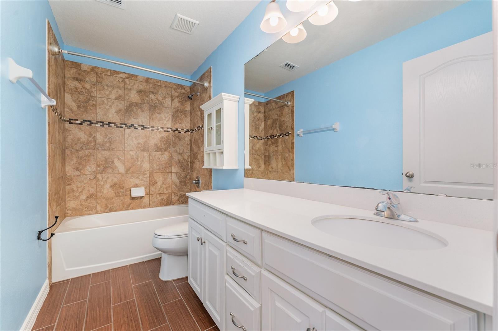 Image 20 of 36 For 112 Whirlaway Drive