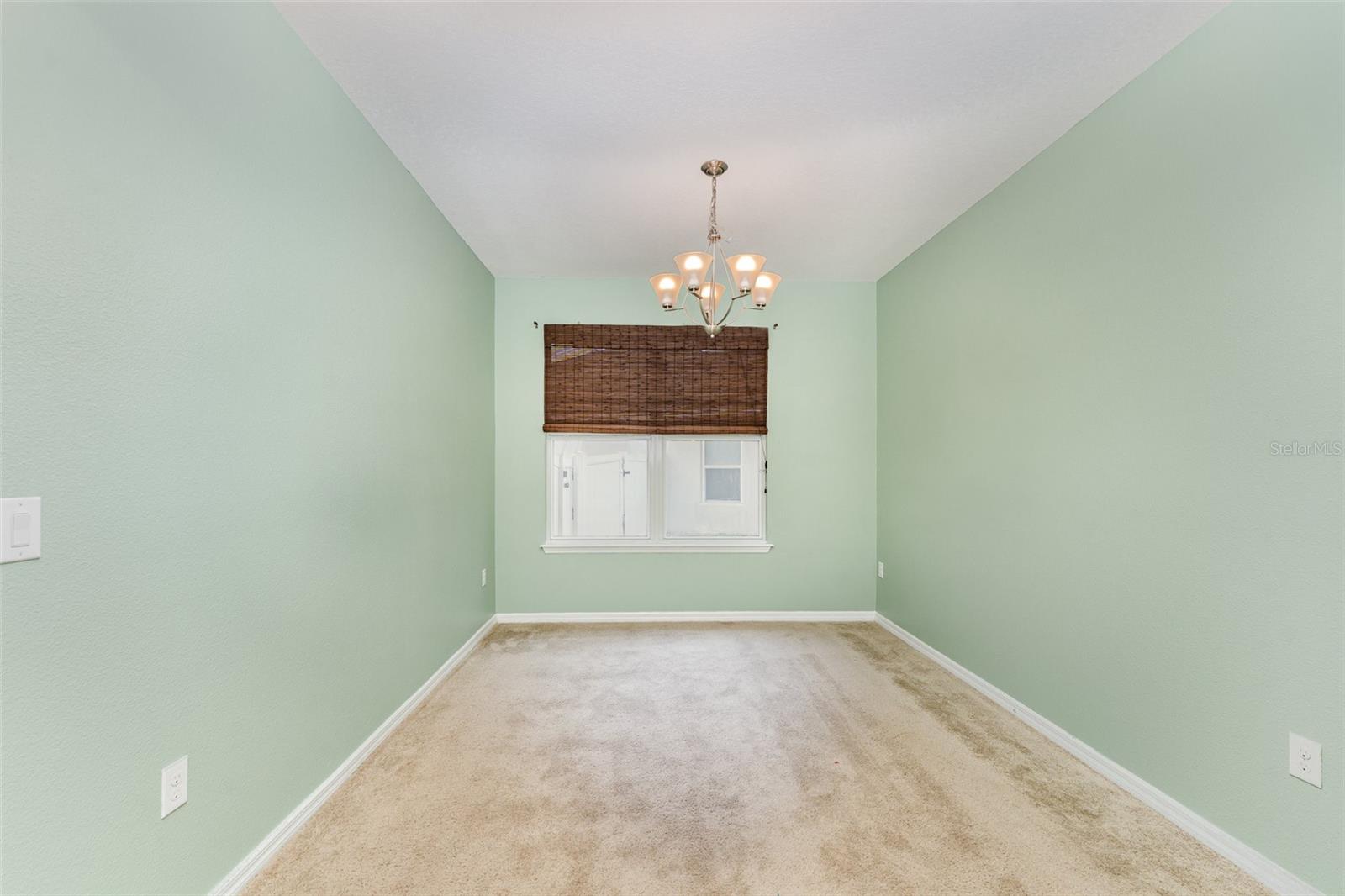 Image 7 of 36 For 112 Whirlaway Drive