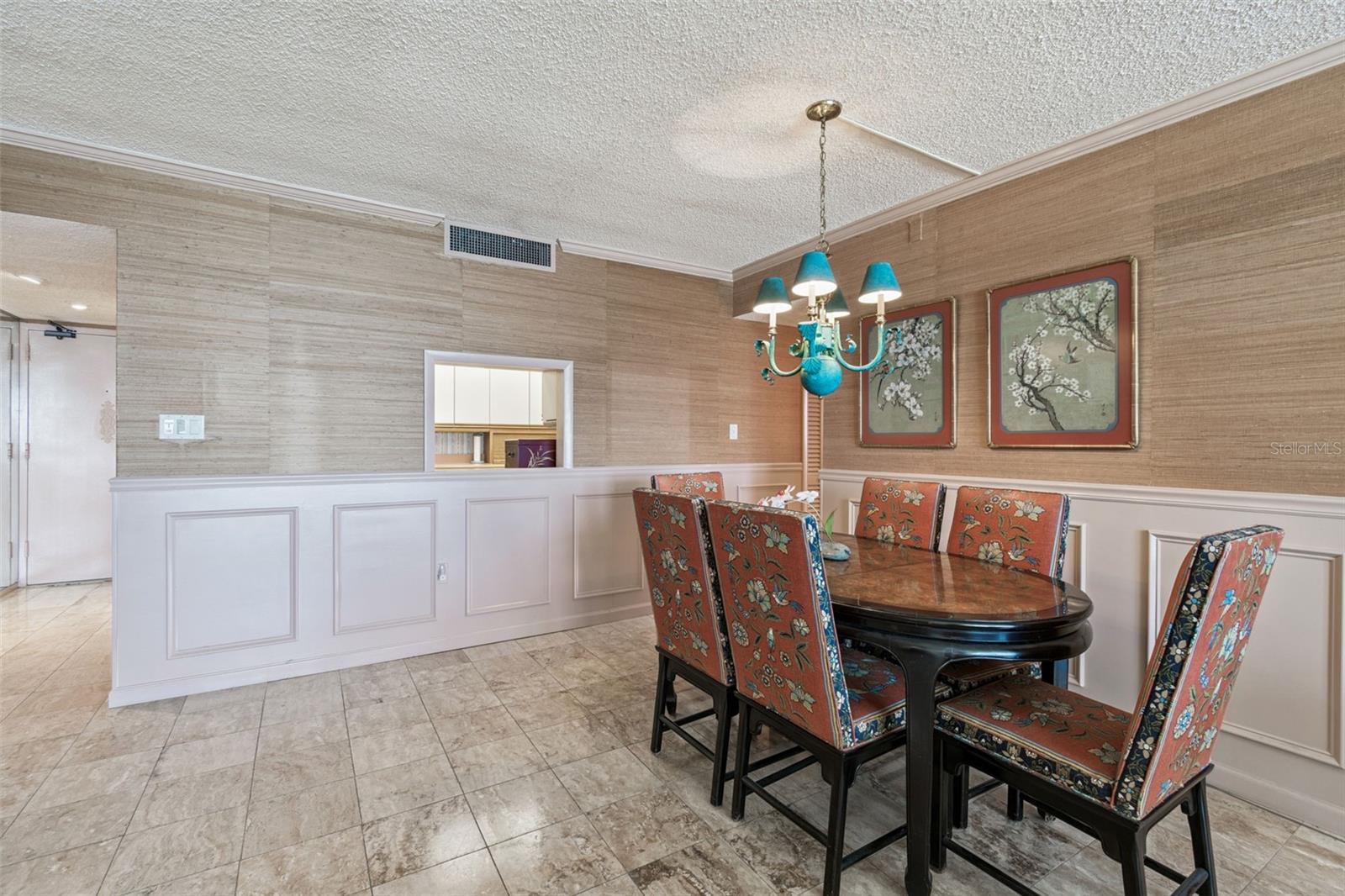 Image 13 of 72 For 17920 Gulf Boulevard 903