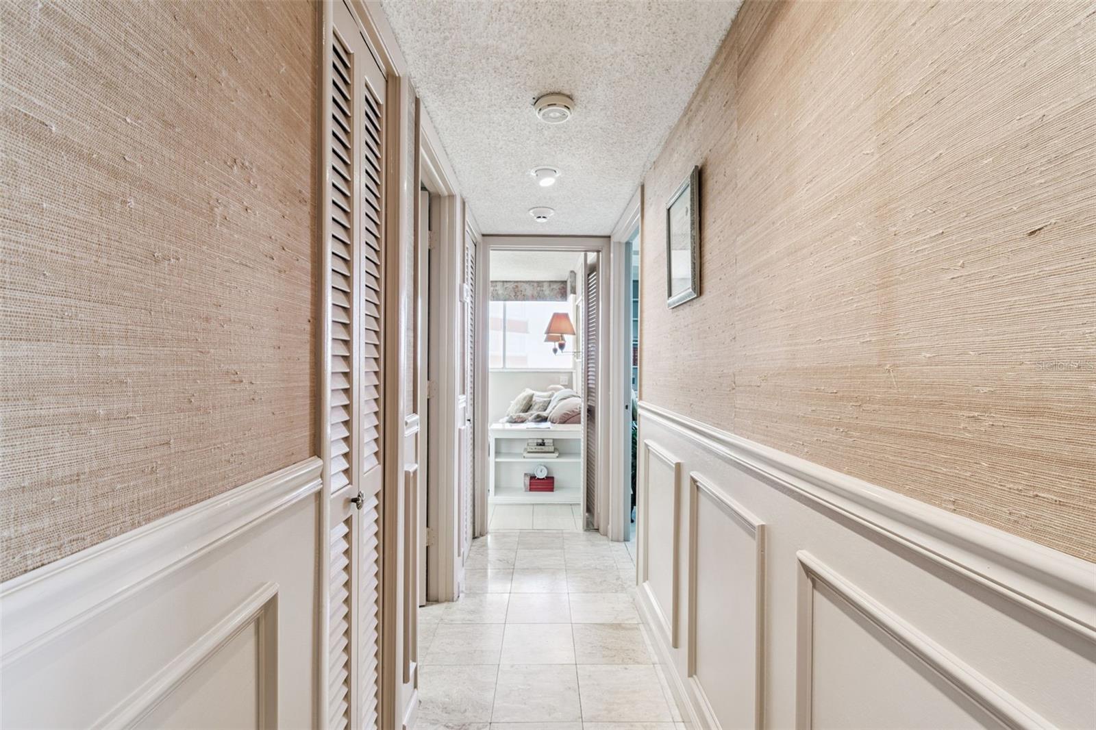 Image 17 of 72 For 17920 Gulf Boulevard 903