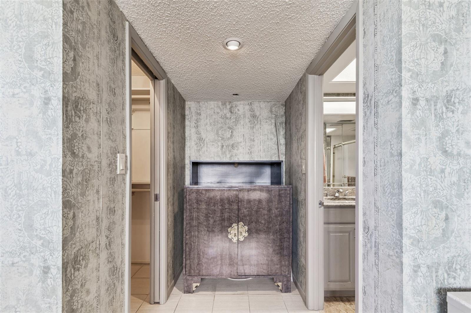 Image 29 of 72 For 17920 Gulf Boulevard 903