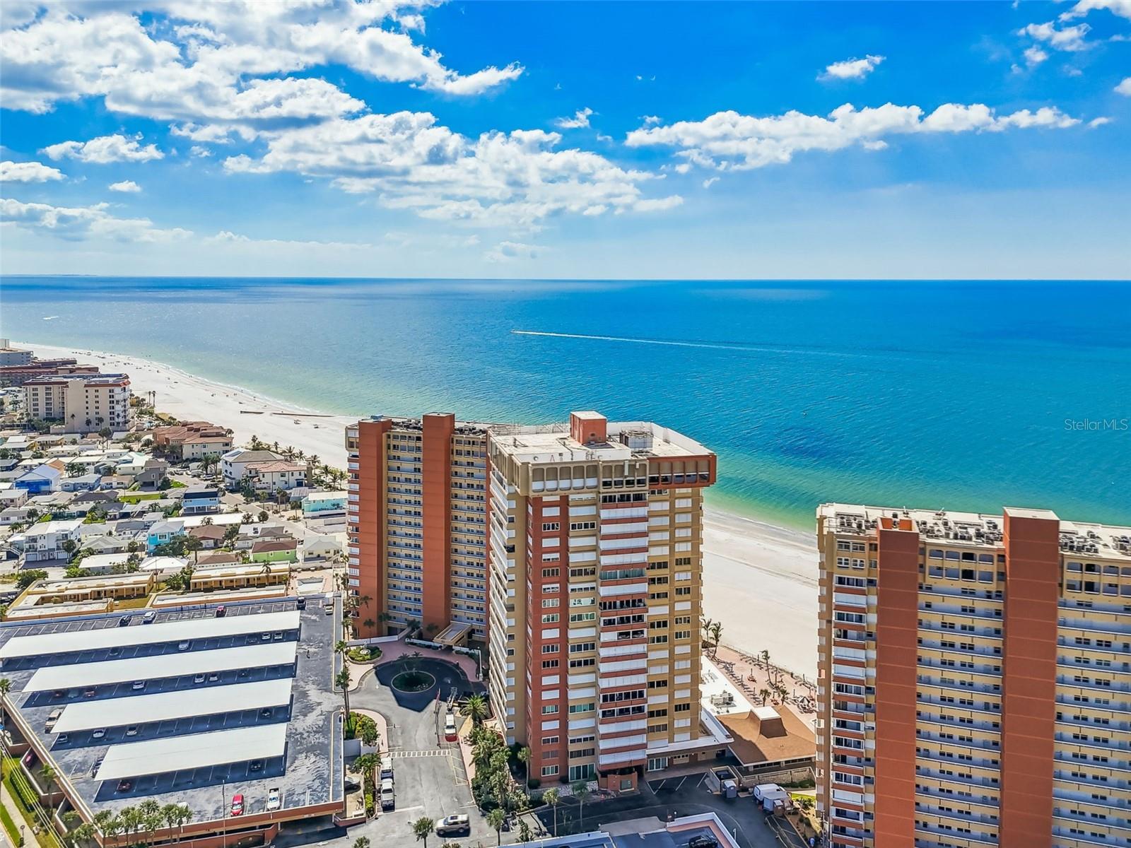 Image 50 of 72 For 17920 Gulf Boulevard 903