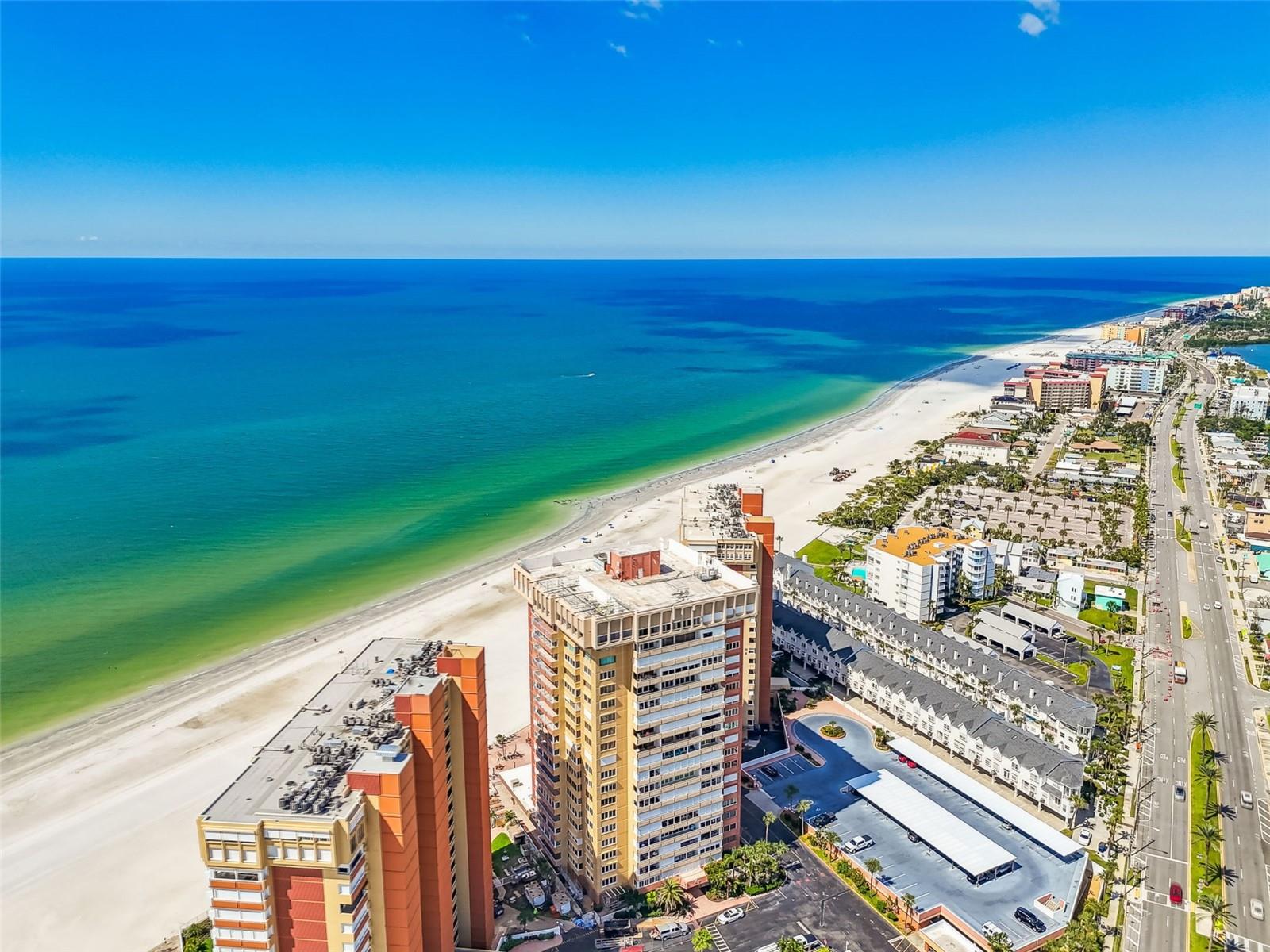 Image 51 of 72 For 17920 Gulf Boulevard 903