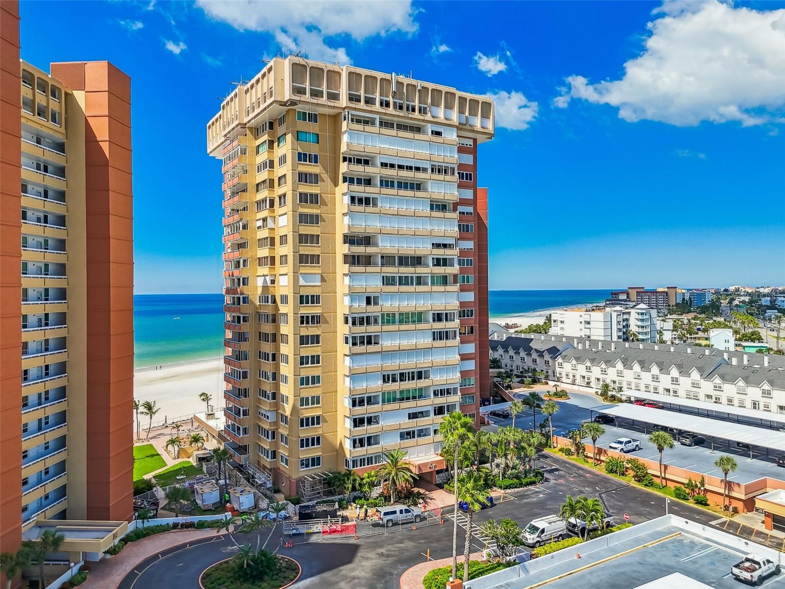 Image 55 of 72 For 17920 Gulf Boulevard 903