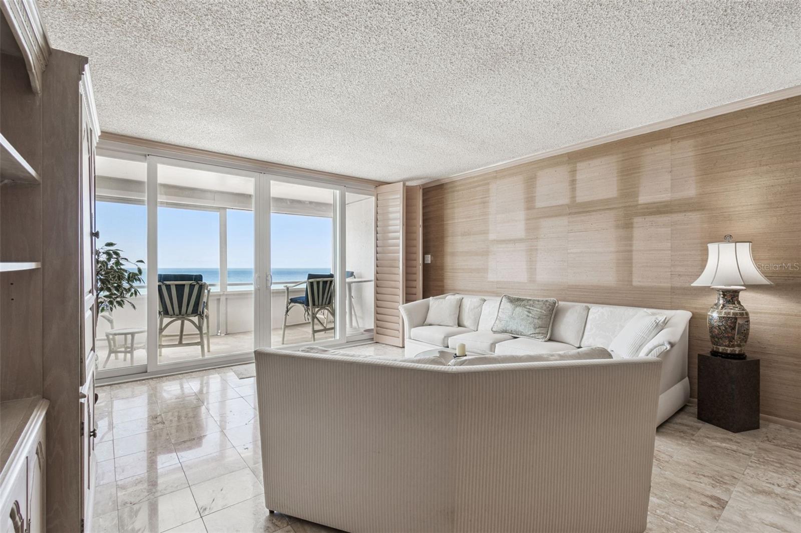 Image 7 of 72 For 17920 Gulf Boulevard 903