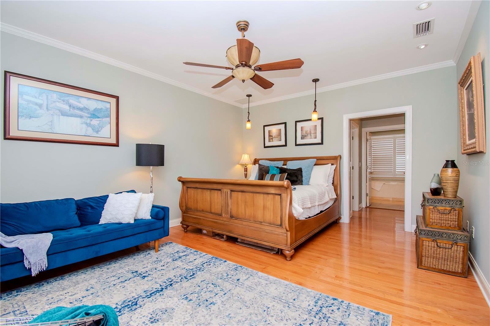 Image 14 of 29 For 934 Harbour Bay Drive