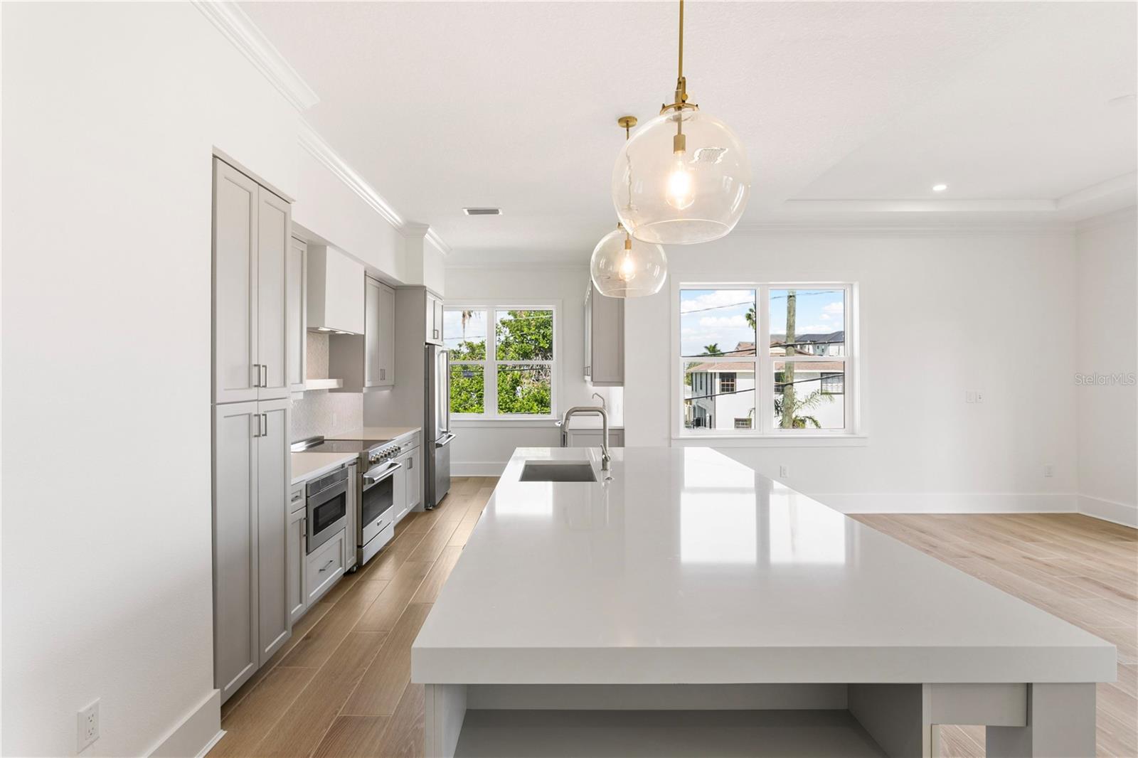 Image 11 of 48 For 187 145th Avenue E 4