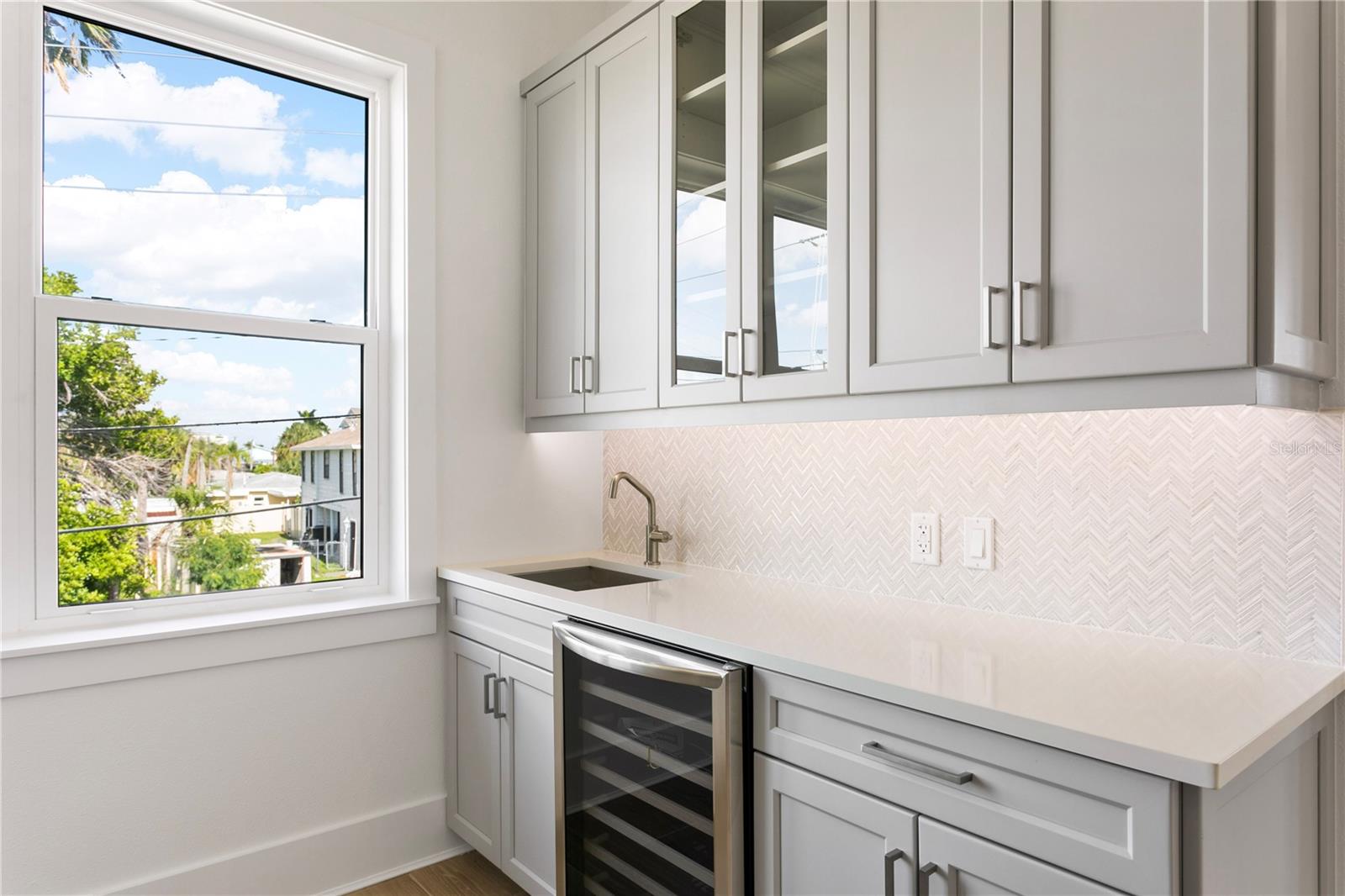 Image 14 of 48 For 187 145th Avenue E 4