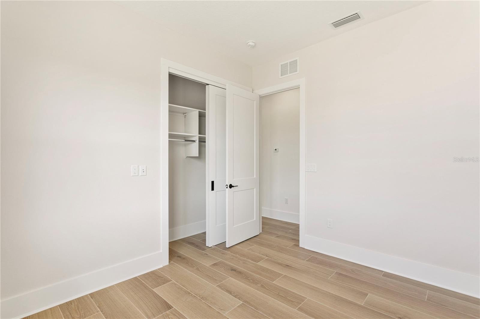 Image 19 of 48 For 187 145th Avenue E 4