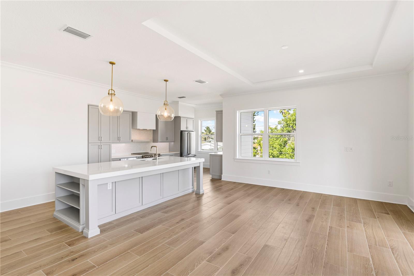Image 7 of 48 For 187 145th Avenue E 4