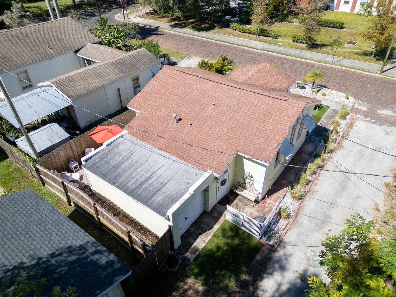 Image 31 of 41 For 1022 10th Avenue N