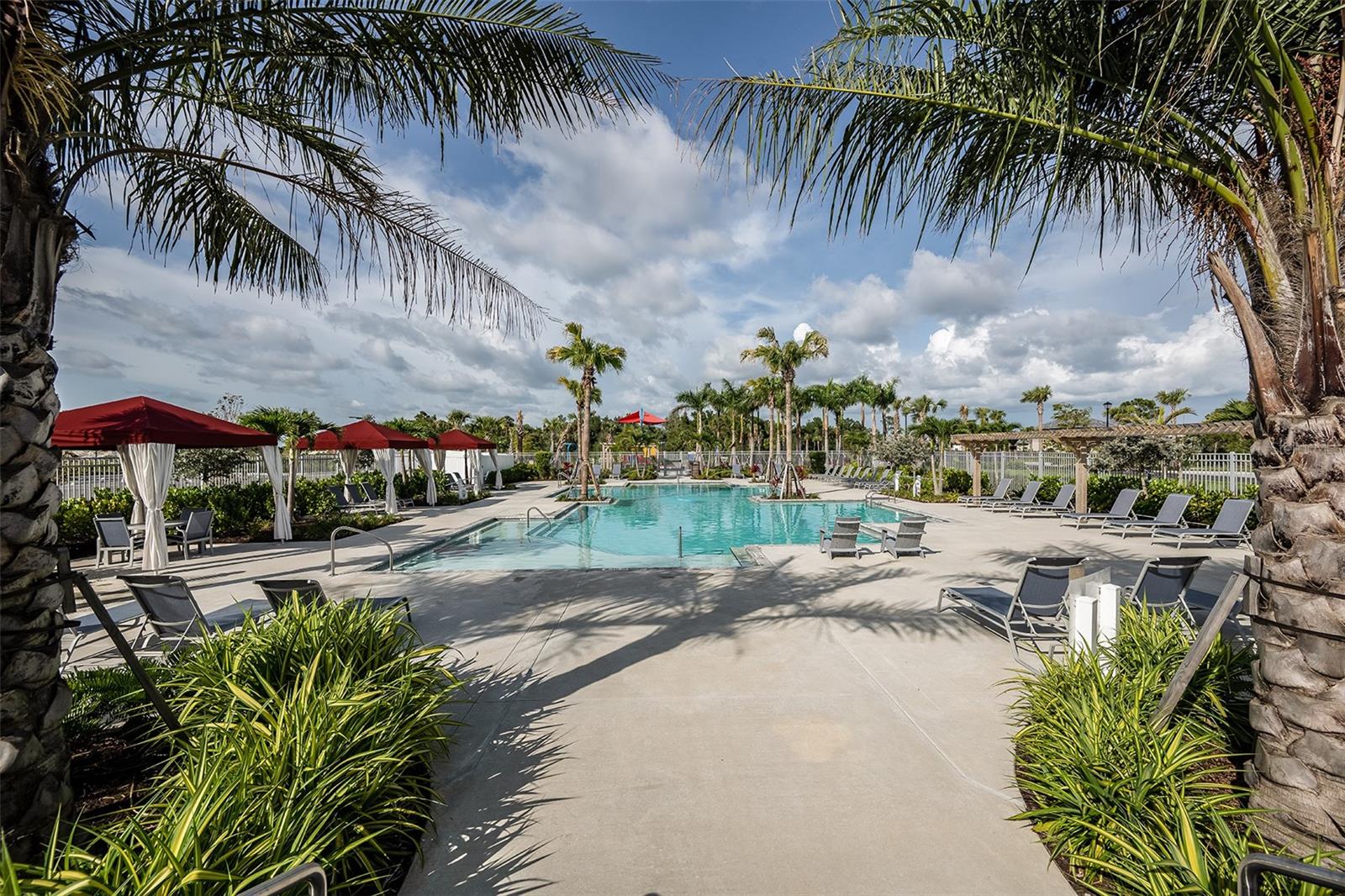 Image 41 of 57 For 17420 Moonflower Drive 202