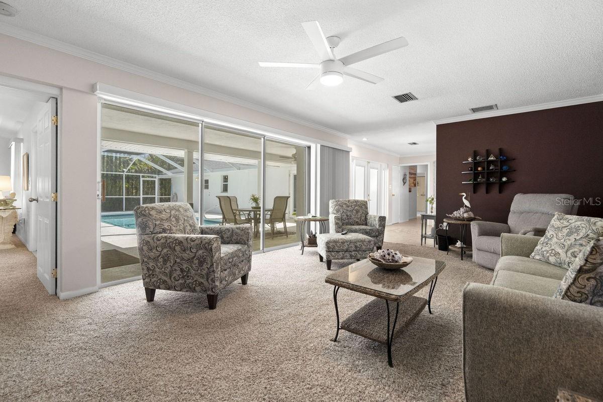 Image 10 of 70 For 2275 Twin Lane Drive