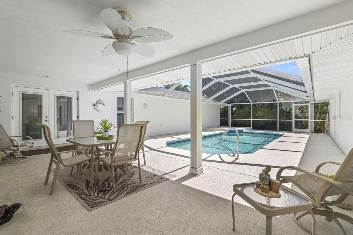 Image 39 of 70 For 2275 Twin Lane Drive