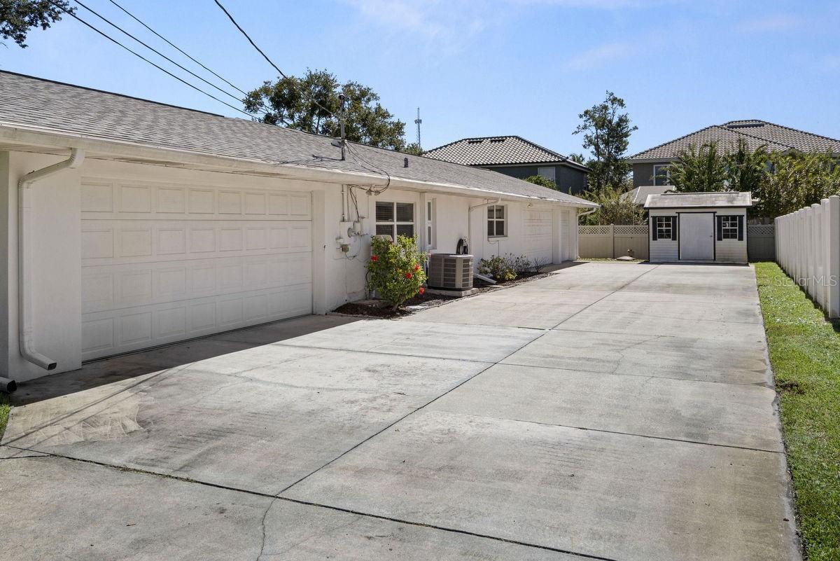 Image 5 of 70 For 2275 Twin Lane Drive