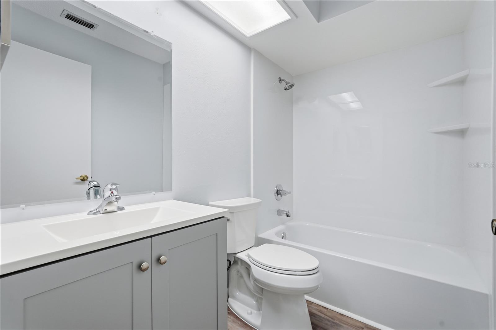 Image 19 of 31 For 3499 Cedar Lane