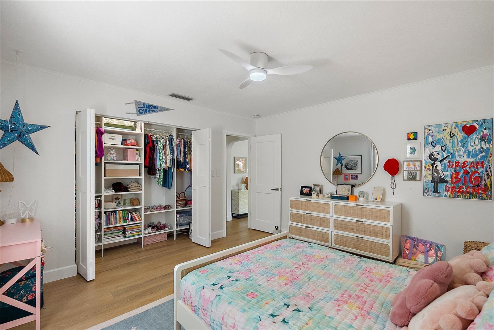 Image 14 of 38 For 851 Snell Isle Boulevard Ne