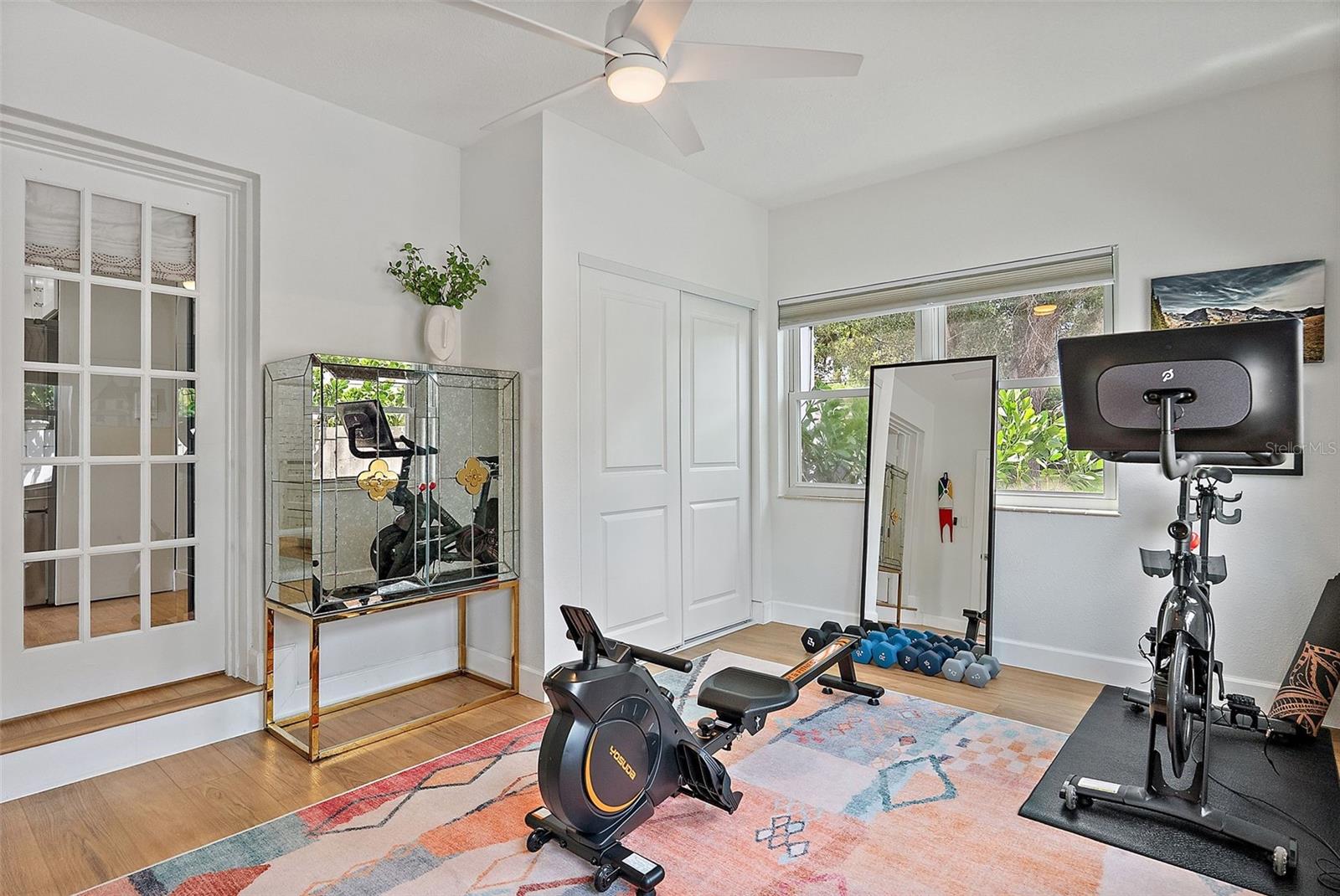 Image 17 of 38 For 851 Snell Isle Boulevard Ne