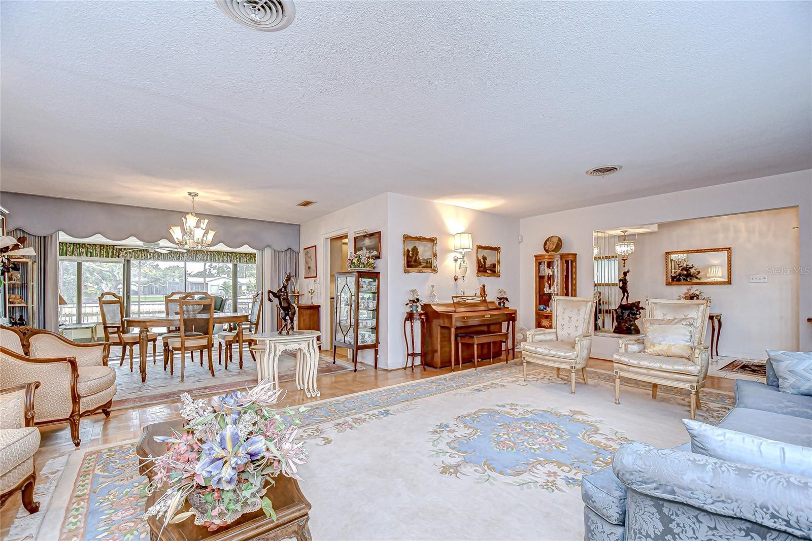 Image 11 of 63 For 6747 28th Street S