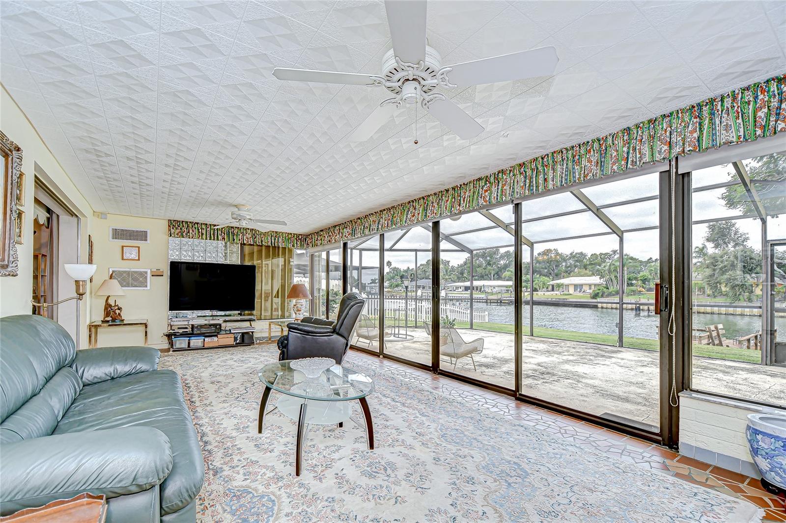 Image 20 of 63 For 6747 28th Street S