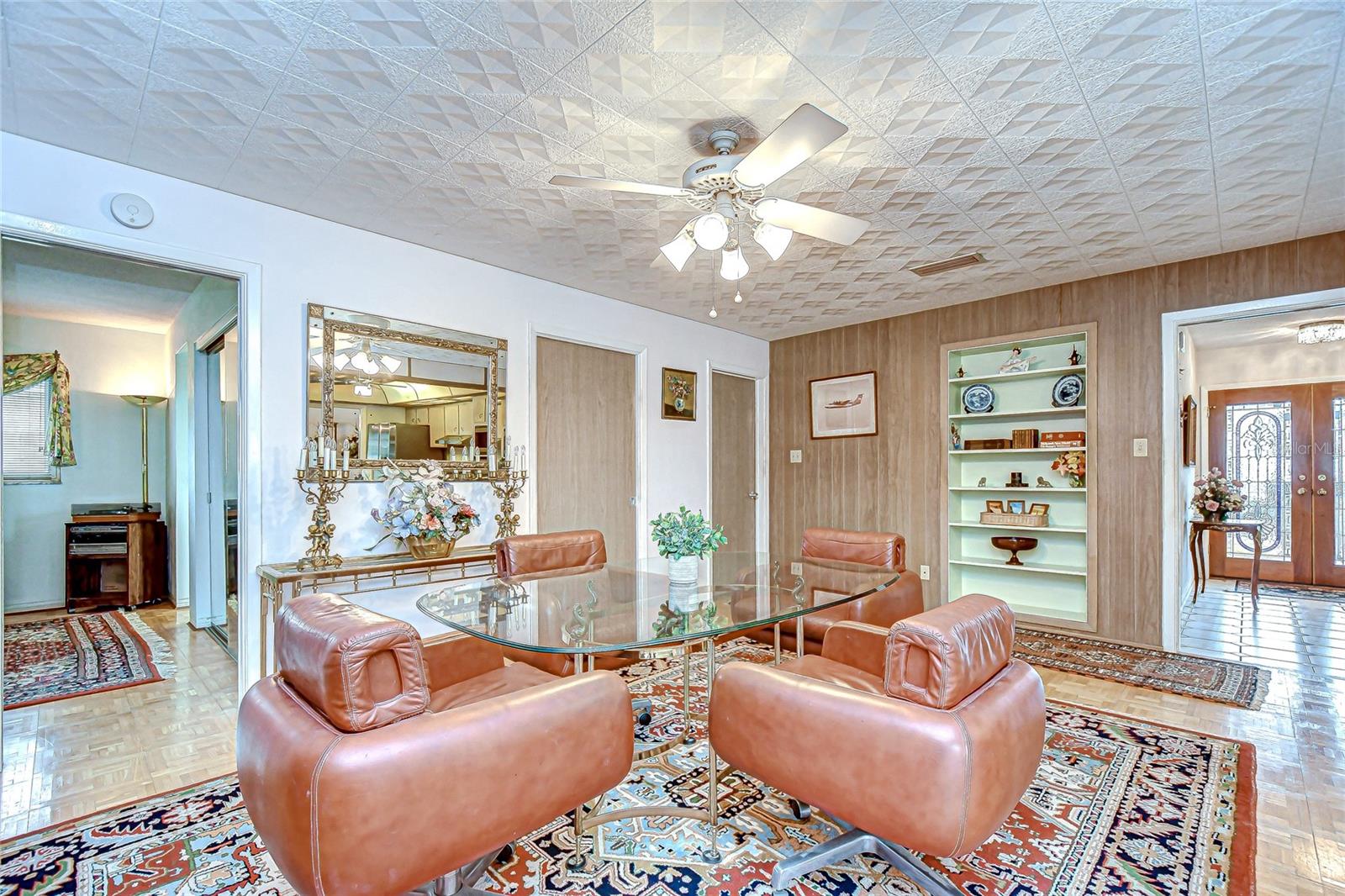 Image 21 of 63 For 6747 28th Street S