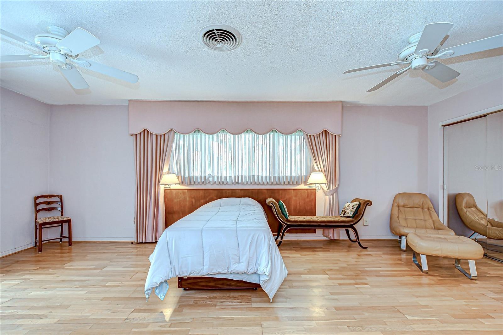 Image 34 of 63 For 6747 28th Street S