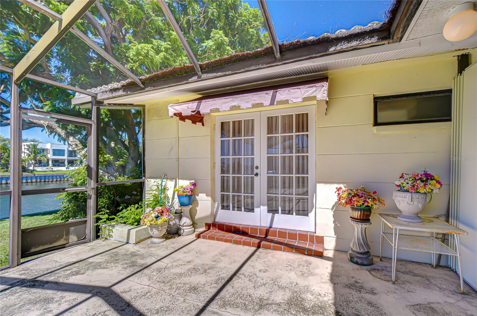 Image 40 of 63 For 6747 28th Street S