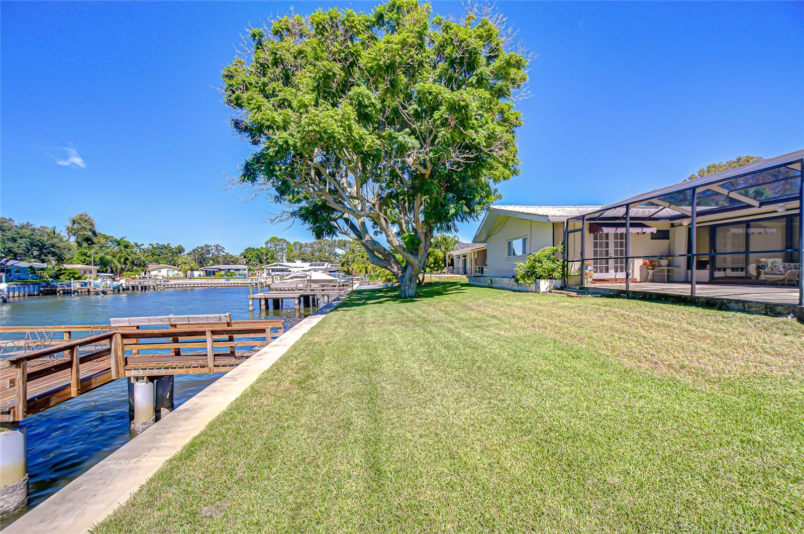 Image 49 of 63 For 6747 28th Street S