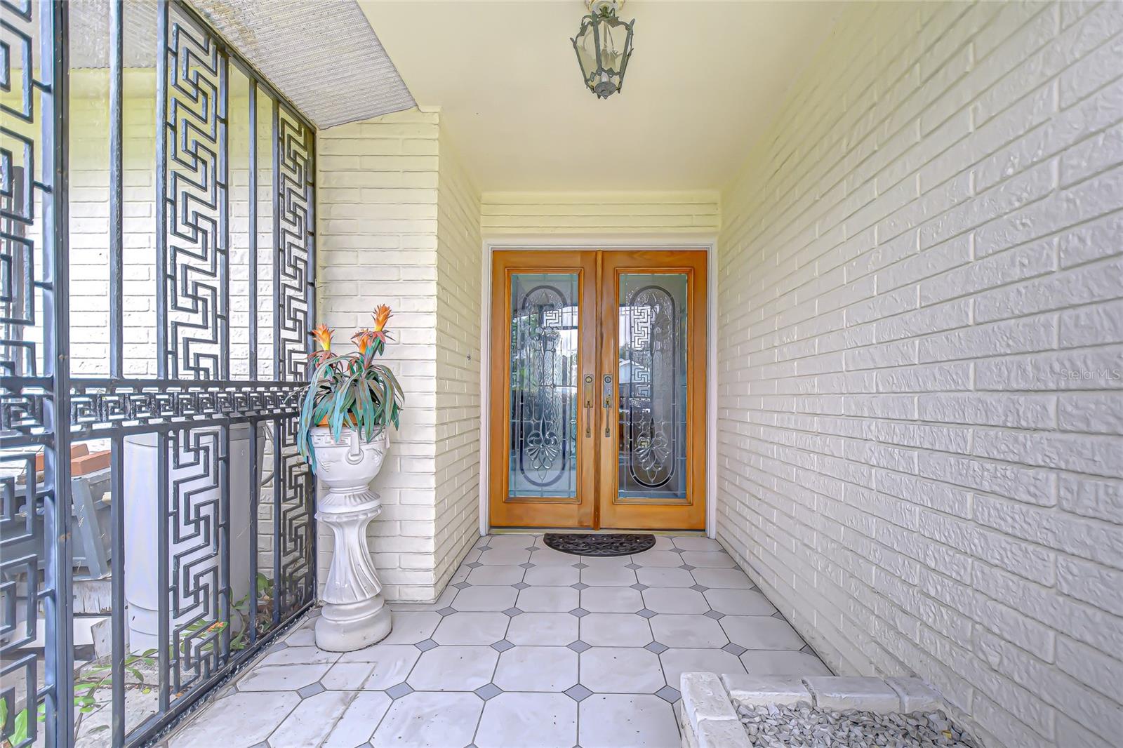 Image 5 of 63 For 6747 28th Street S