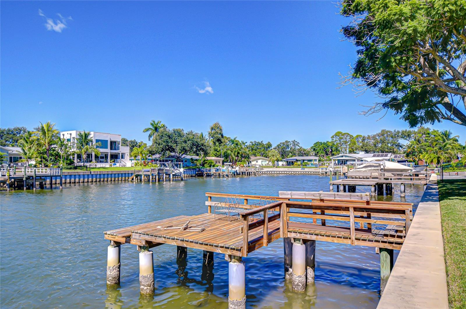 Image 51 of 63 For 6747 28th Street S