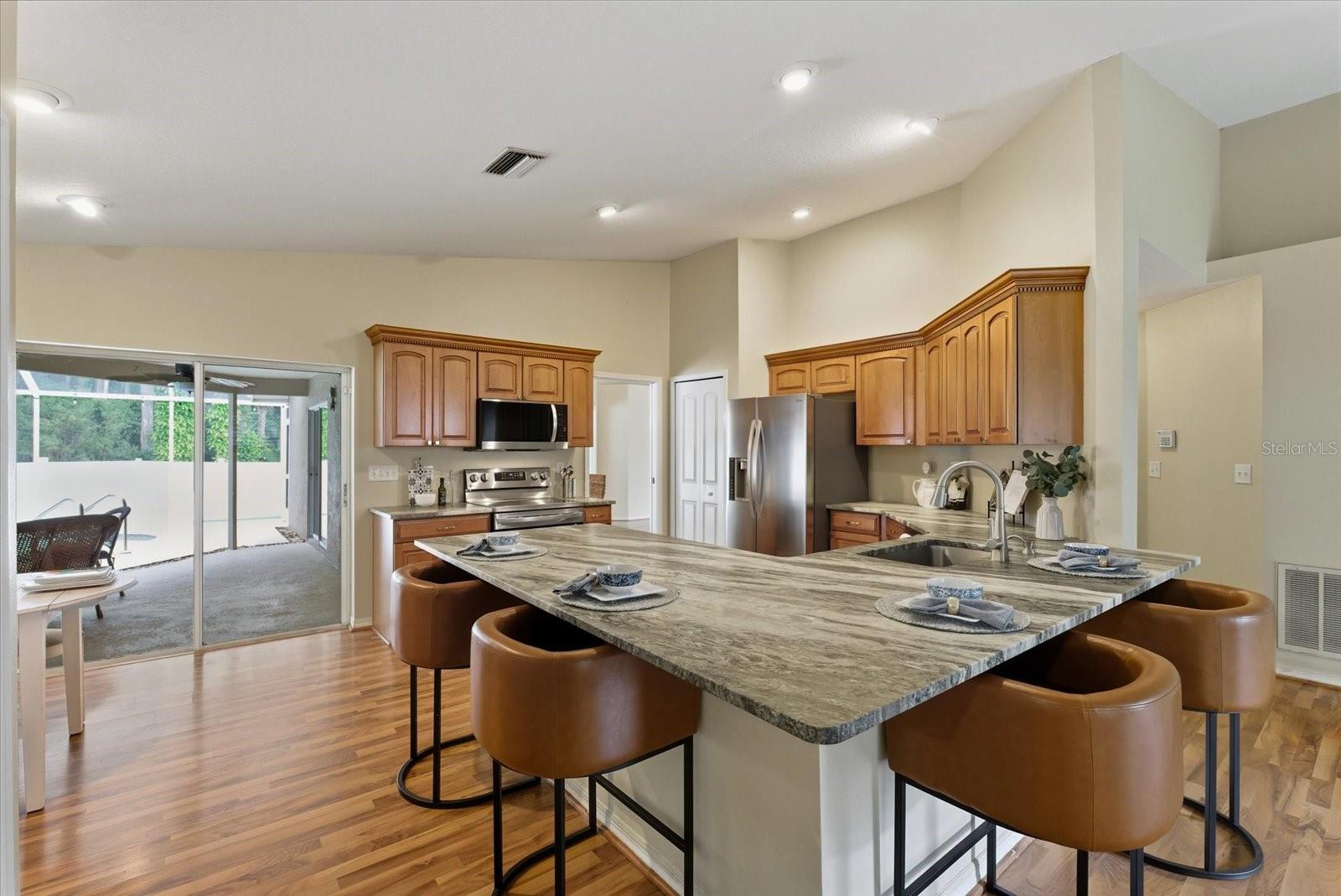 Image 20 of 45 For 4875 Eagle Cove North Drive