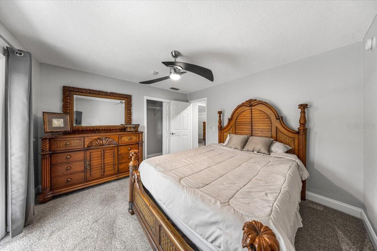 Image 46 of 91 For 10661 Sunflower Point