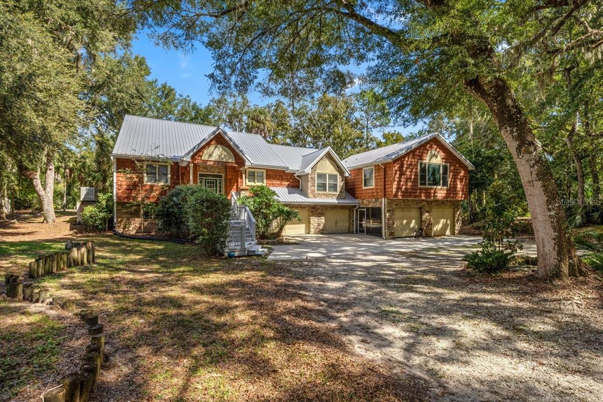 Image 60 of 91 For 10661 Sunflower Point